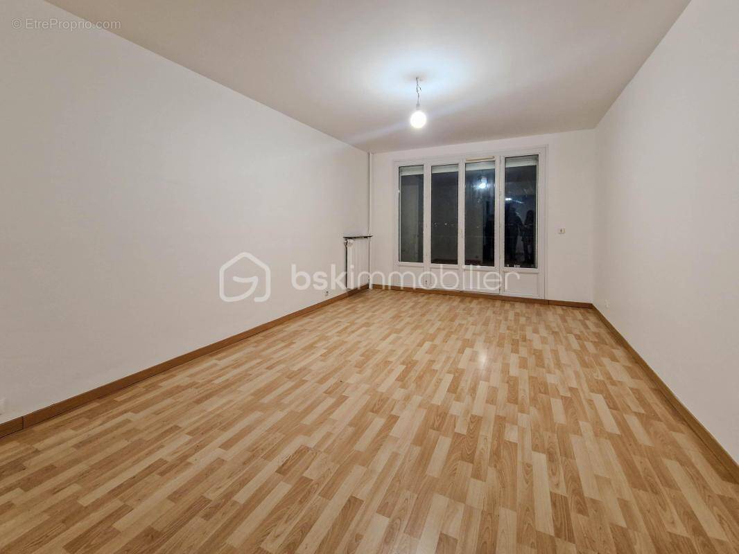 Appartement à CHAMPIGNY-SUR-MARNE