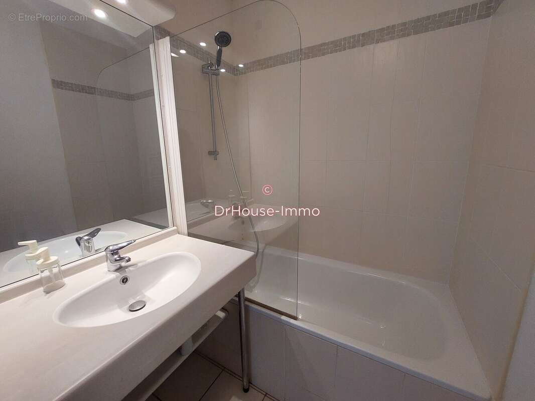 Appartement à PLOUGONVELIN
