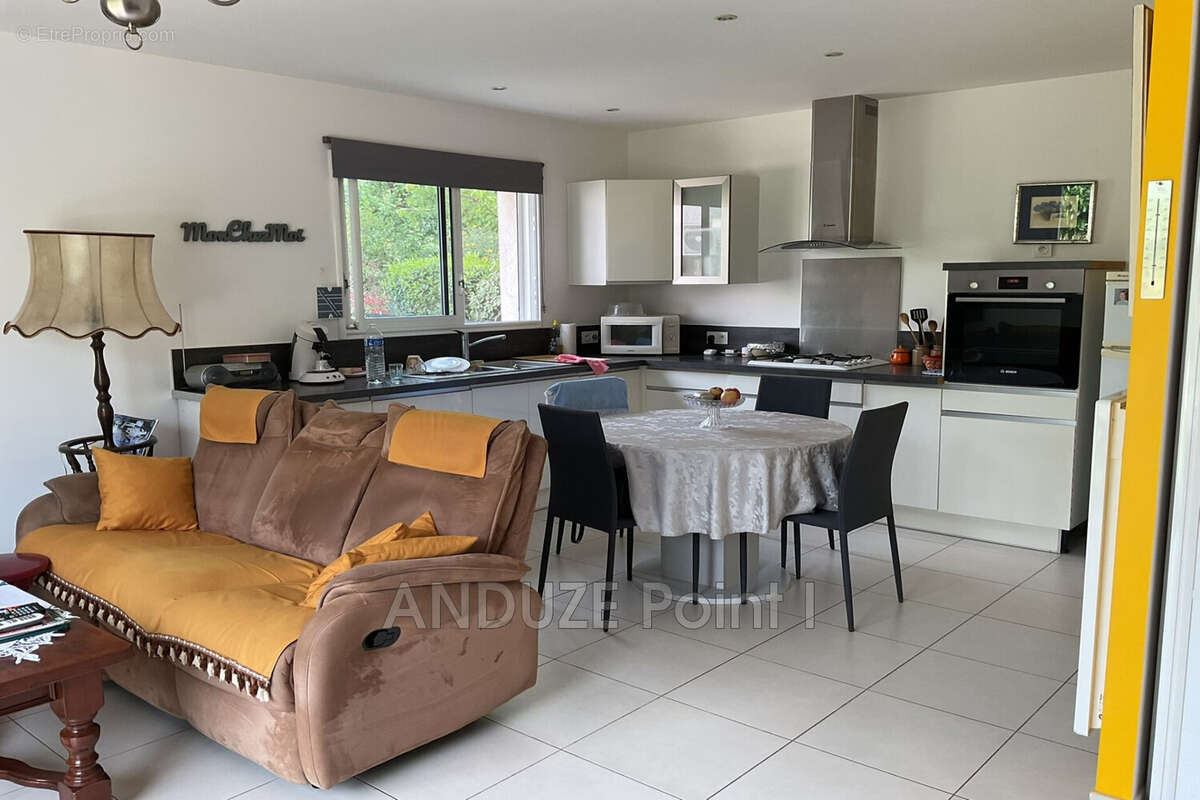 Maison 135 m² à Boisset-Et-Gaujac  - photo 7