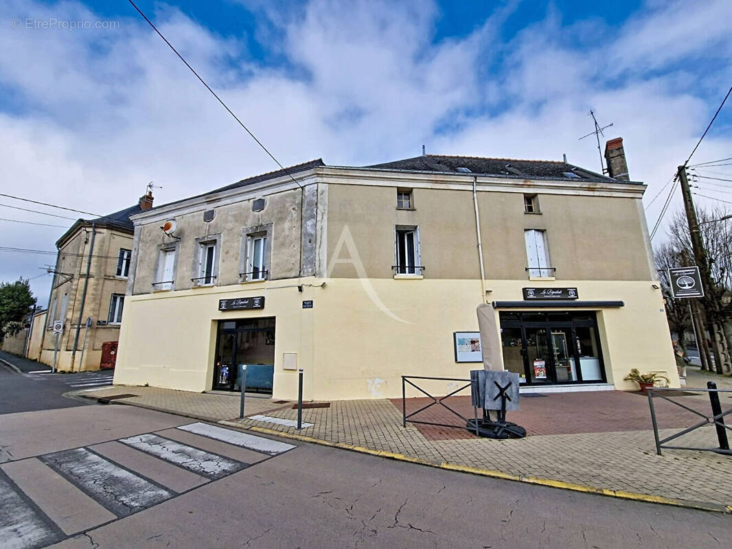 Appartement à DOUE-LA-FONTAINE