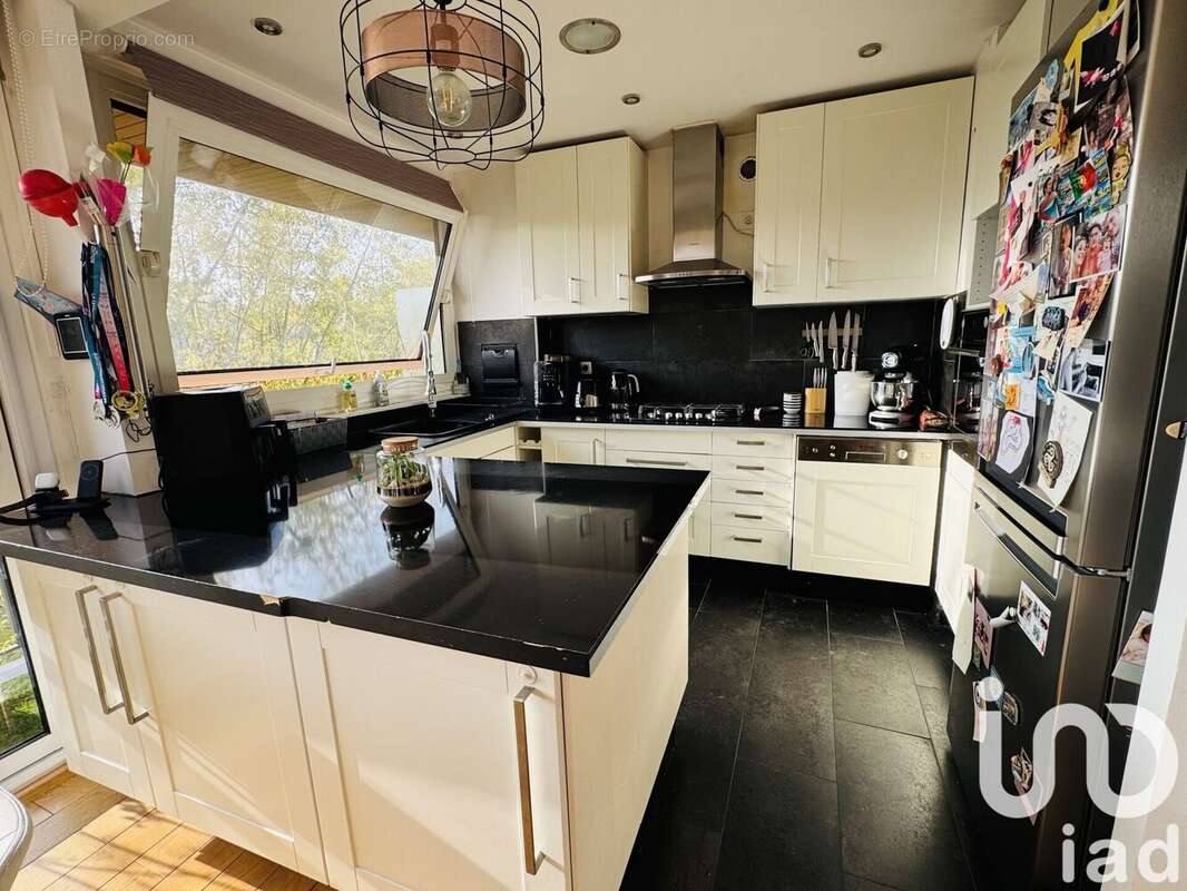 Photo 7 - Appartement à LA CELLE-SAINT-CLOUD