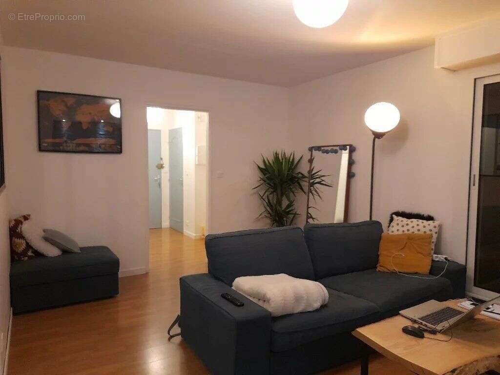 Appartement à SAINT-SEBASTIEN-SUR-LOIRE