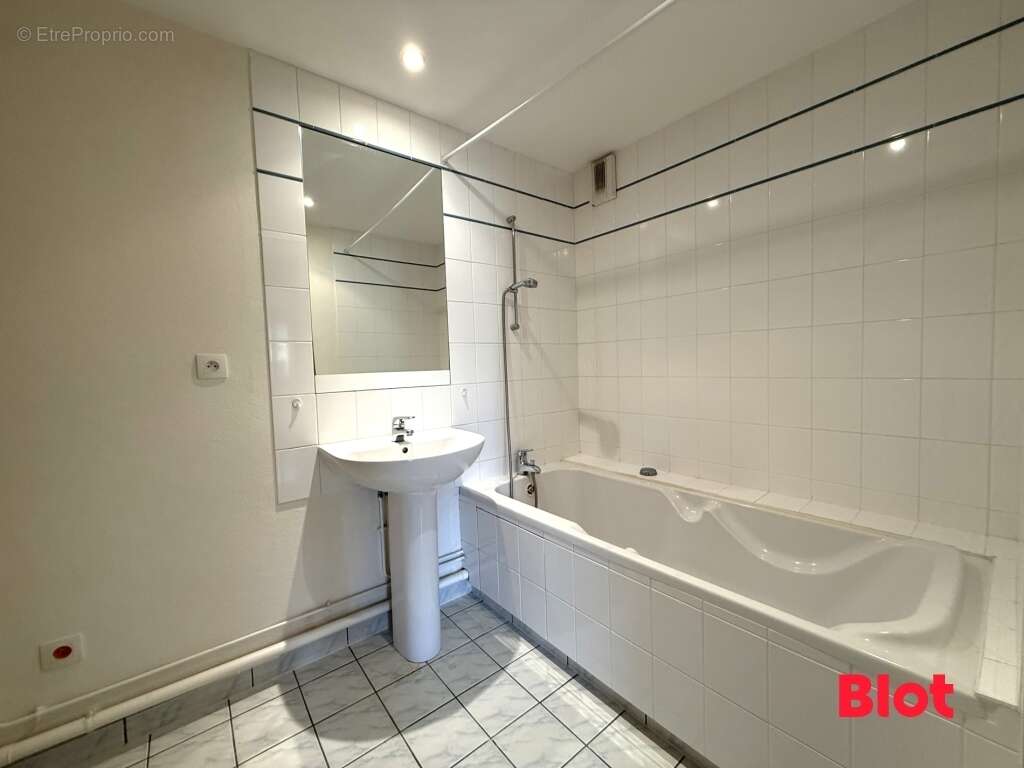 Appartement à SAINT-GREGOIRE