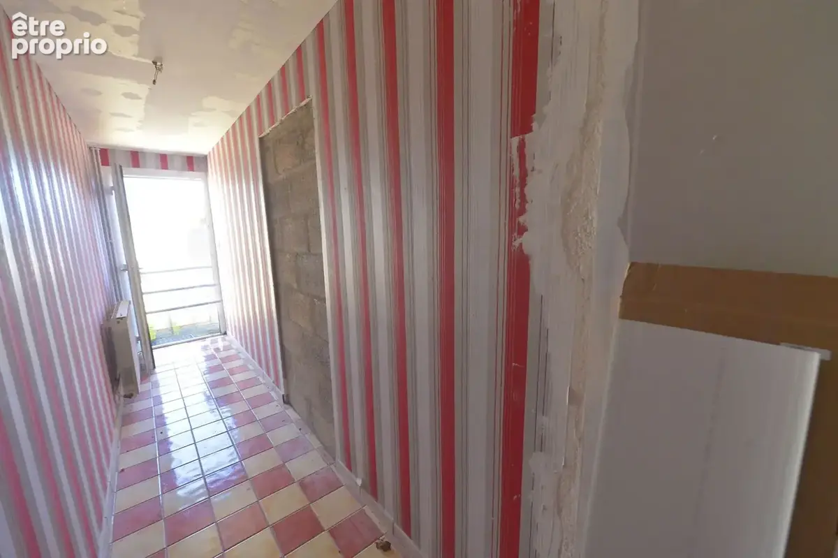Appartement 70 m² à Saint-Georges-De-Didonne  - photo 5