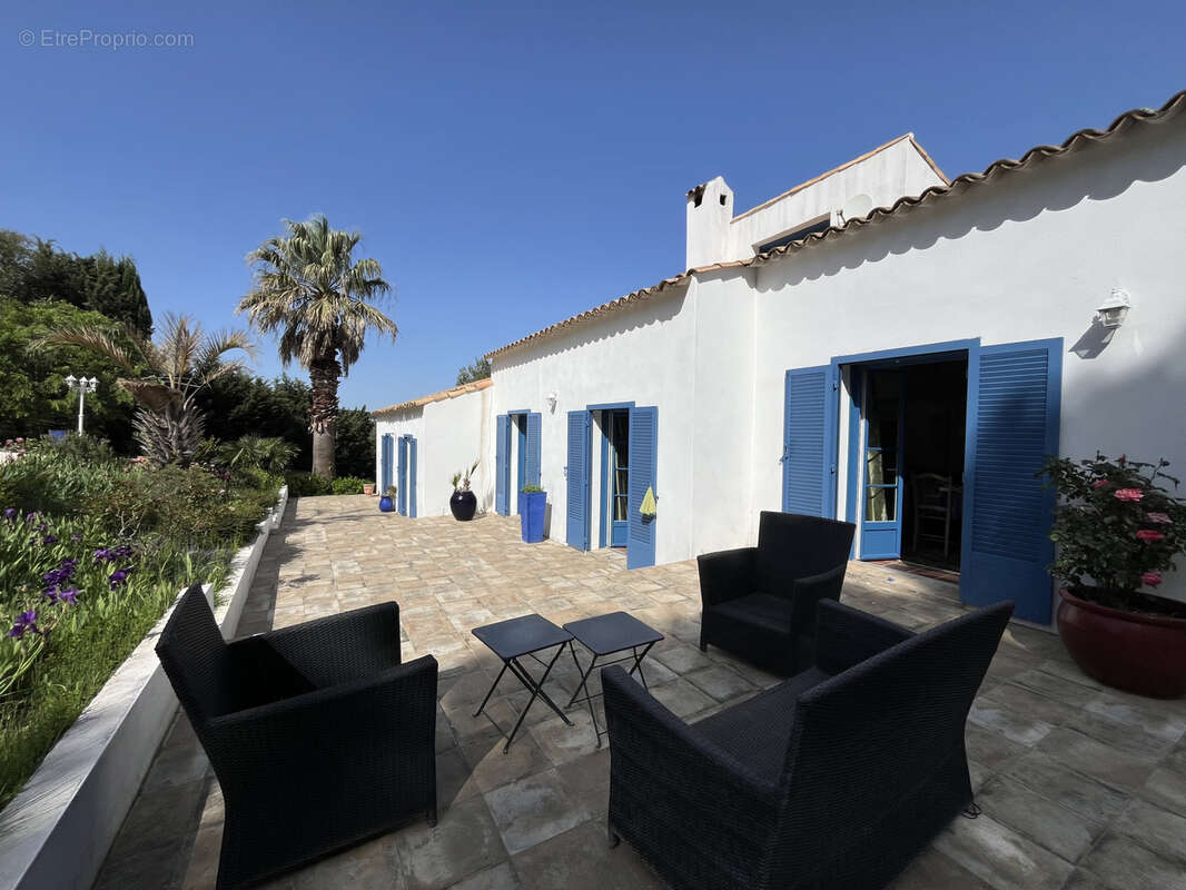 Maison à SAINT-GEORGES-D'ORQUES
