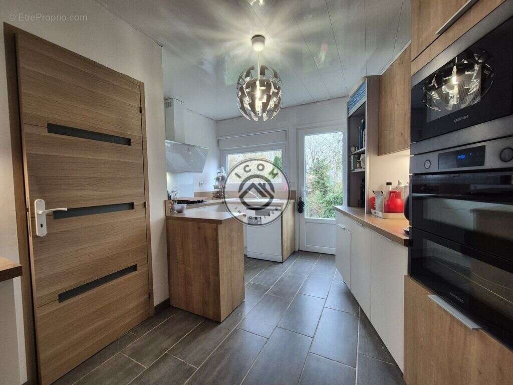 Maison à FERRIERE-LA-GRANDE