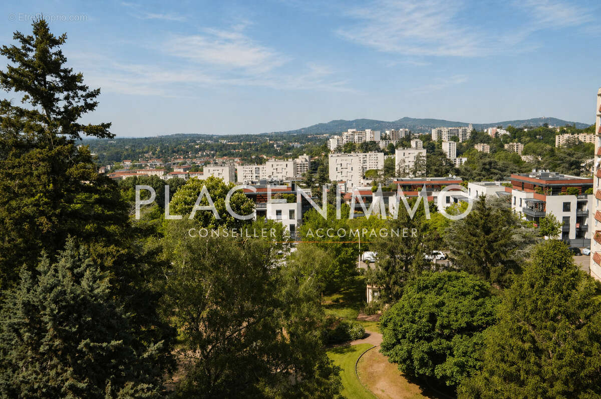 Appartement à LYON-5E