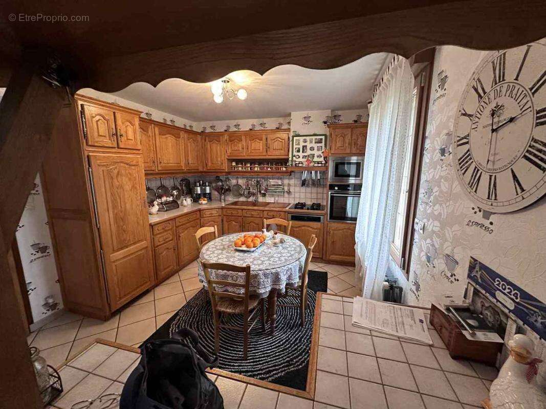 Maison à LE GUE-DE-LA-CHAINE