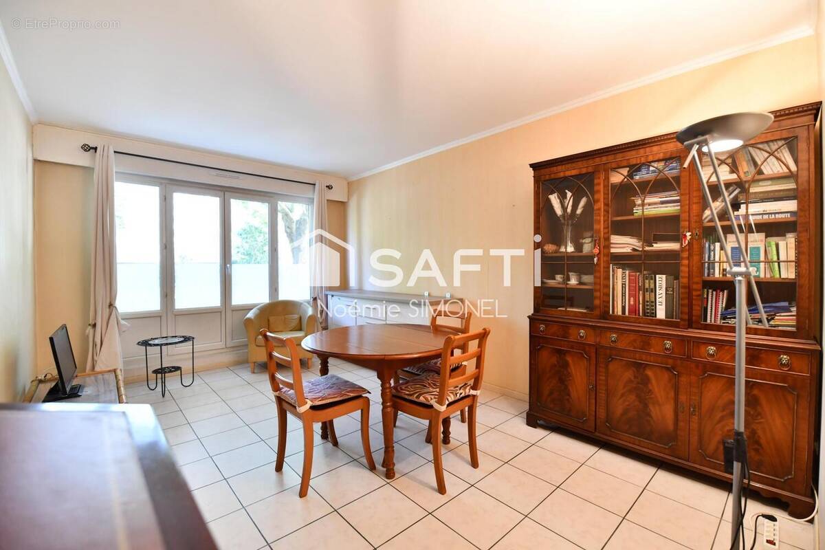 Photo 1 - Appartement à CHILLY-MAZARIN