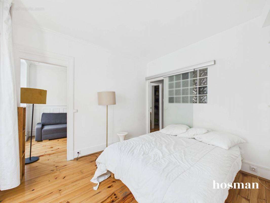 Appartement à PARIS-10E