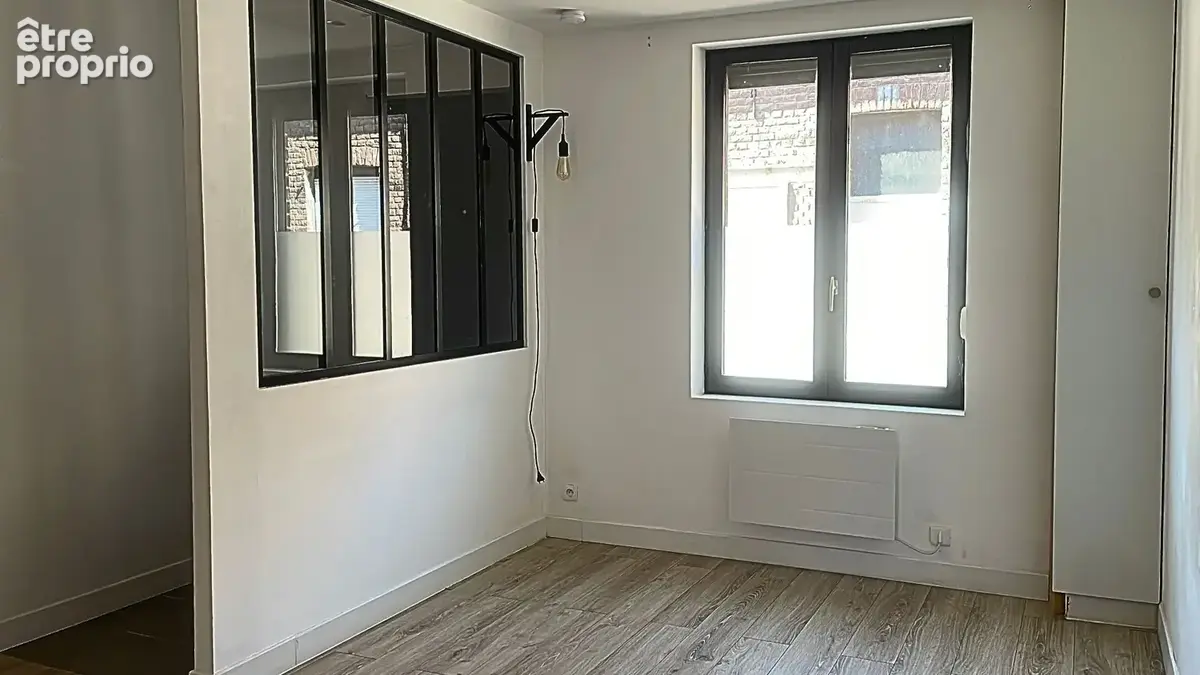 Maison rénovée à Halluin — rue calme, proche commodités - photo 8