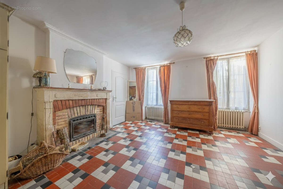 Maison à SAINT-MARD