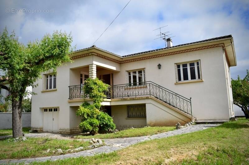 Maison à VILLENEUVE-SUR-LOT