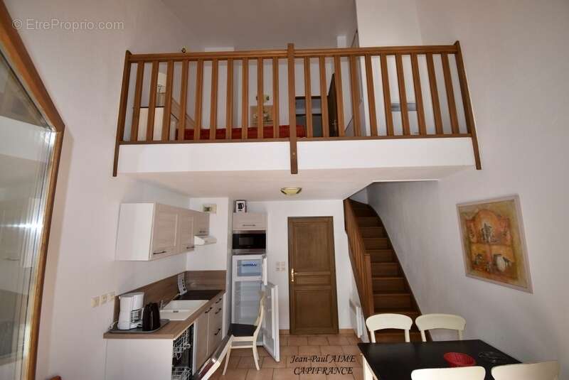 Appartement à BARJAC