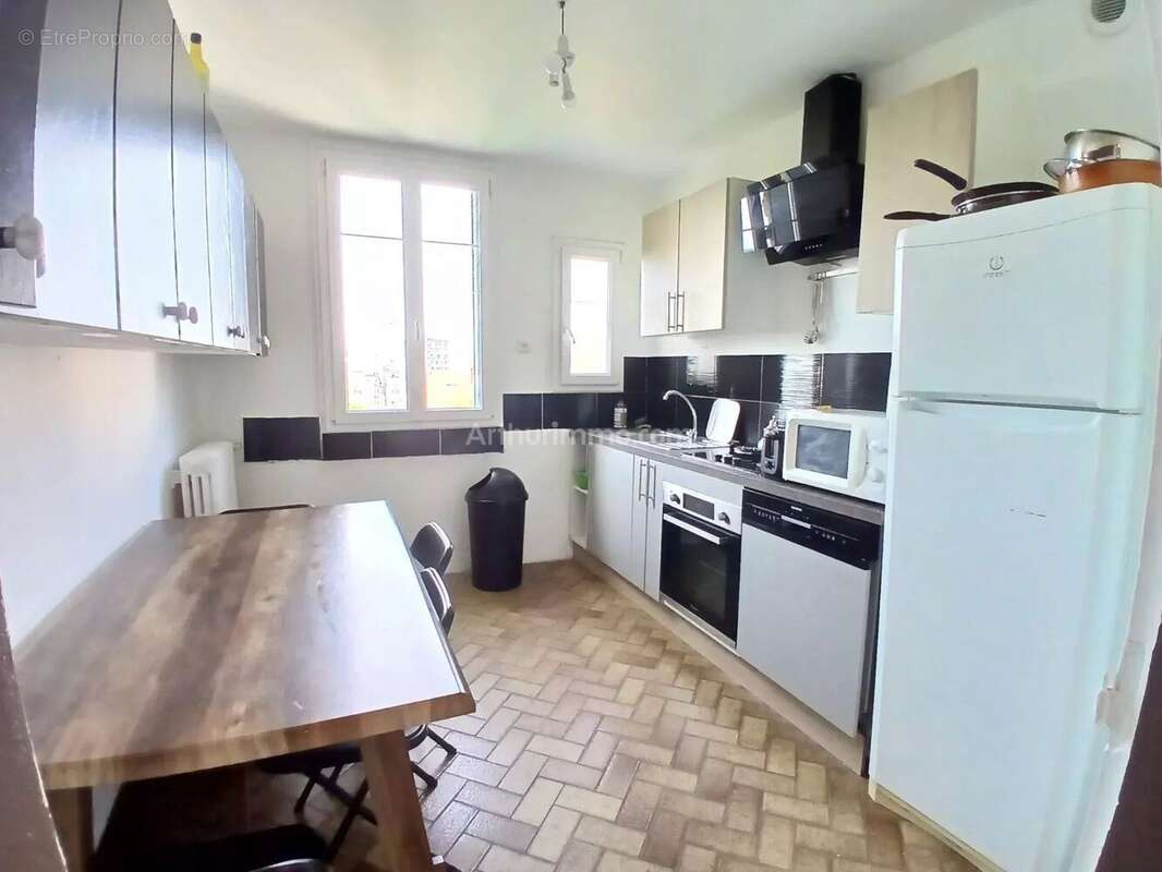 Maison à VILLENEUVE-SAINT-GEORGES