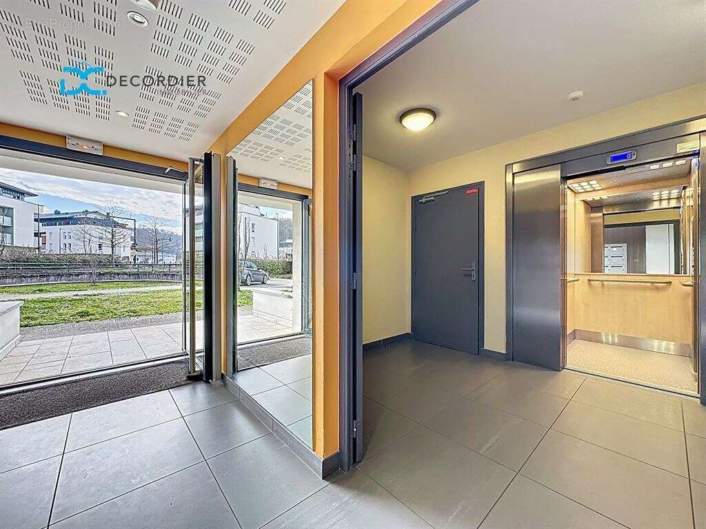 Appartement à EVIAN-LES-BAINS