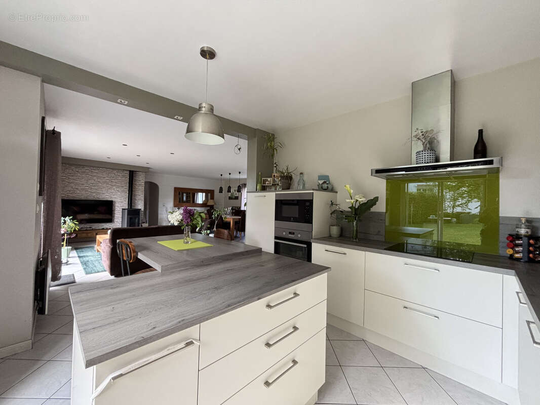 Maison à LE GIROUARD