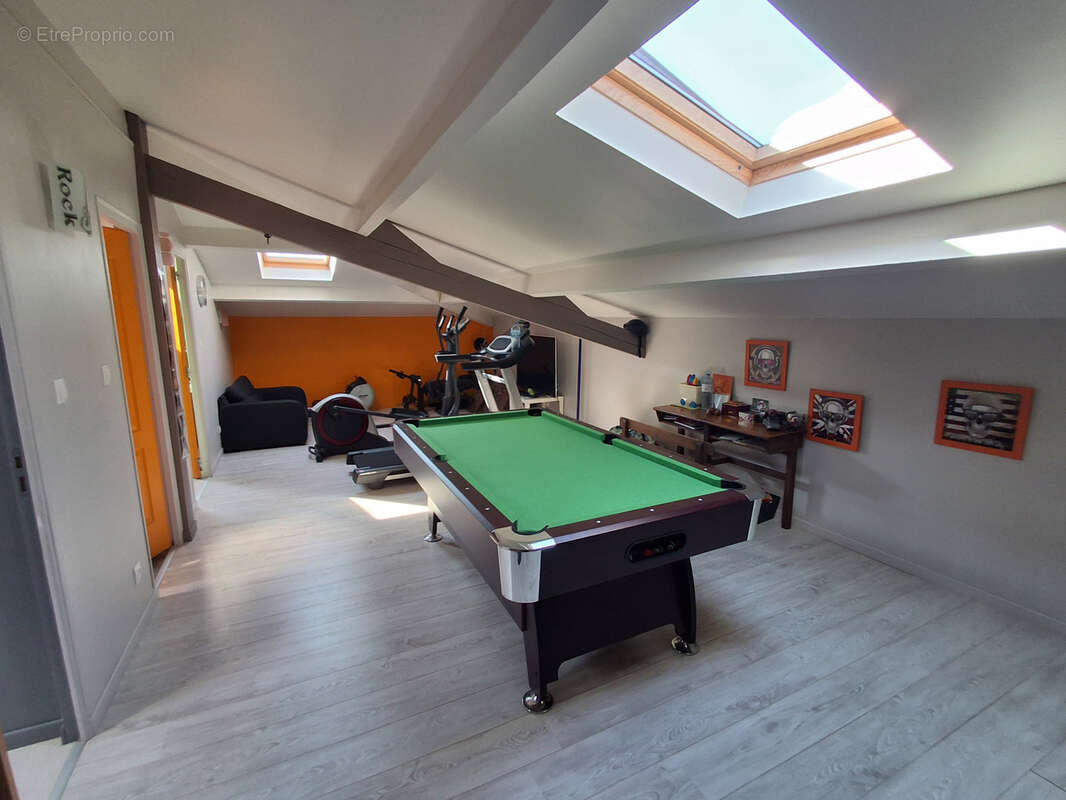 Maison à SAINT-PAUL-D'ESPIS