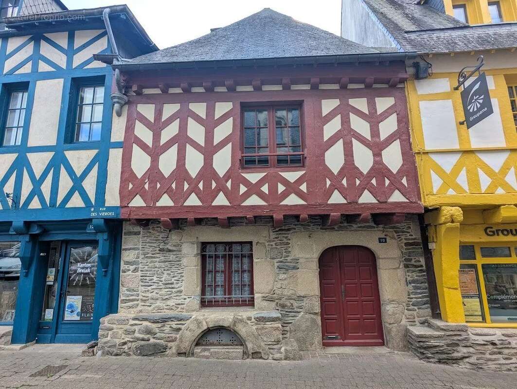 Maison à JOSSELIN