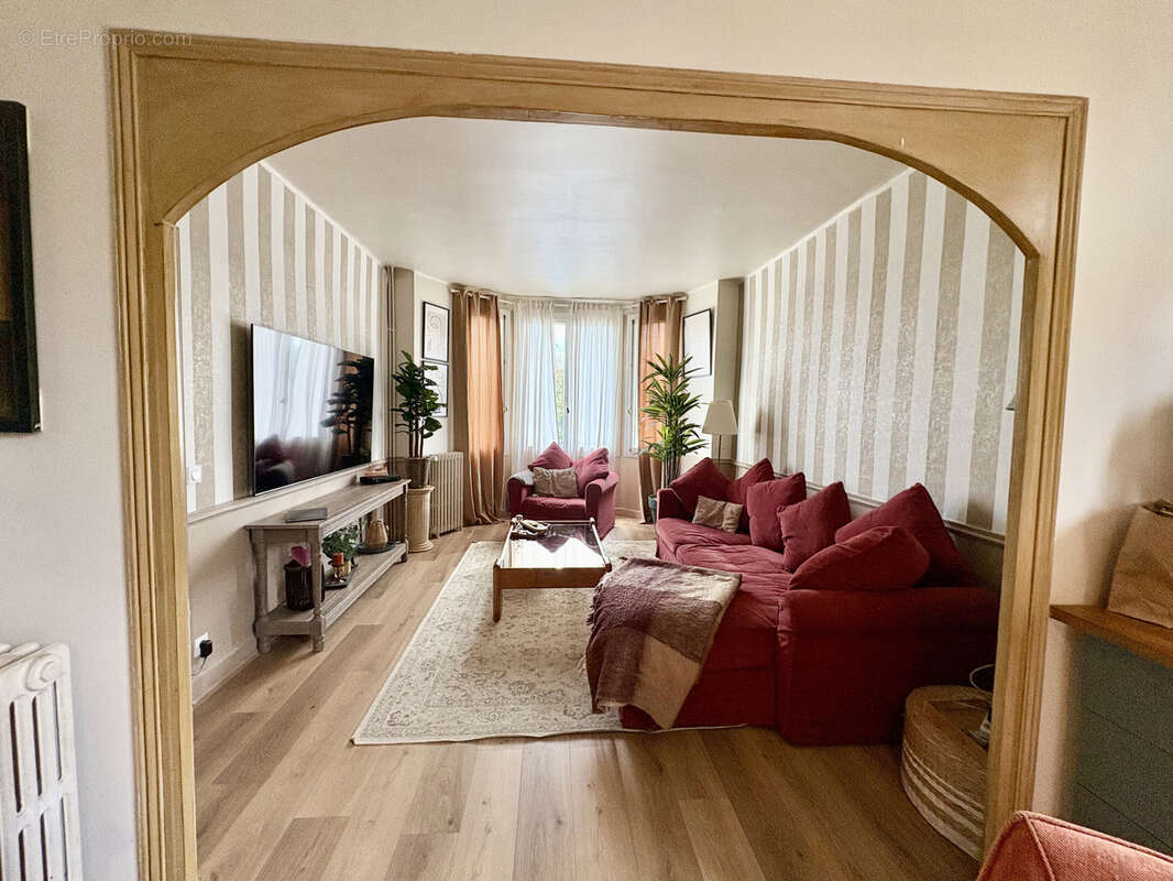 Maison à TERRASSON-LAVILLEDIEU