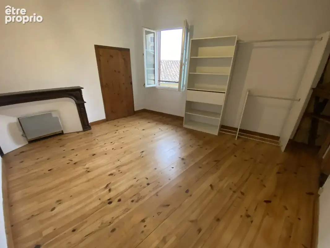 À vendre — Appartement T3 de caractère au cœur historique d’Auch - photo 3