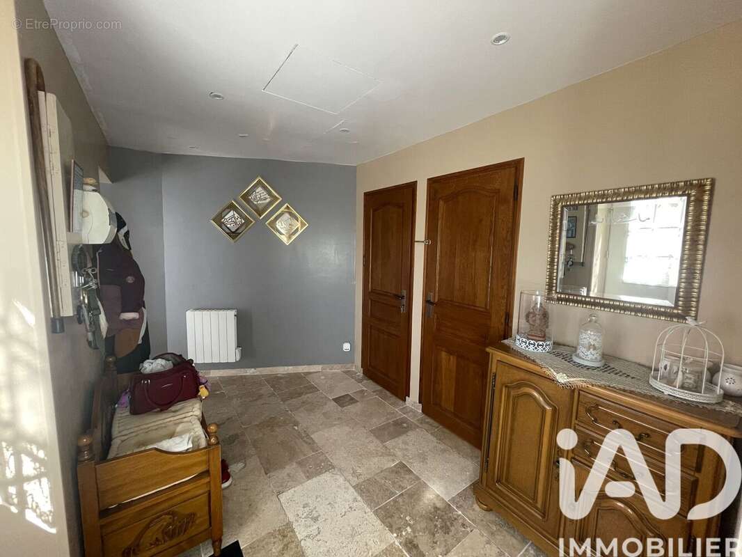 Photo 2 - Maison à COURVILLE