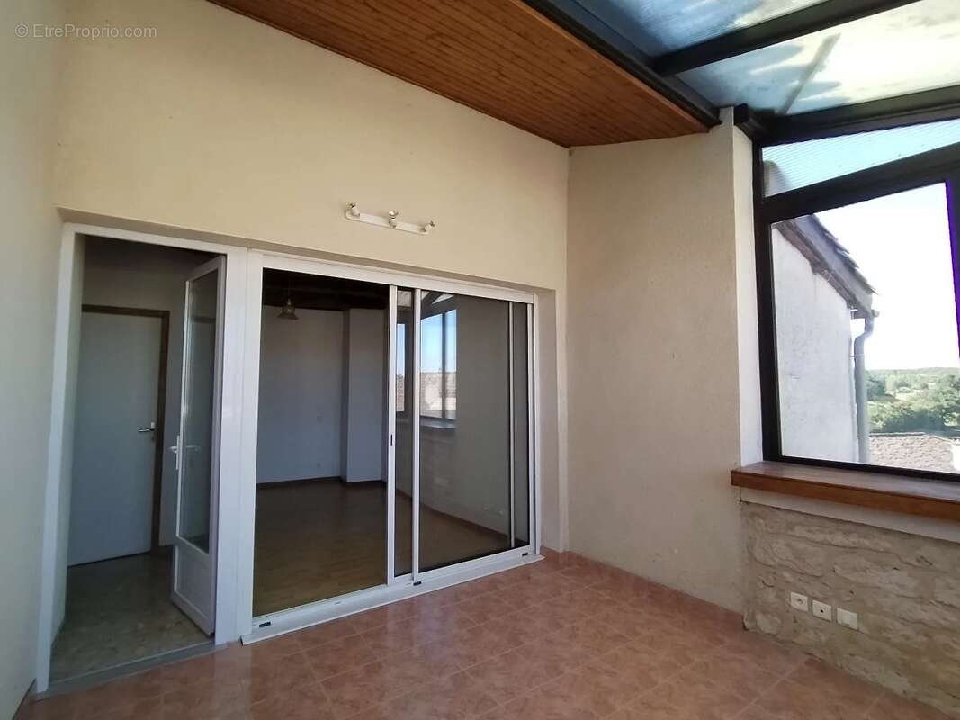 Maison 98 m² à Saint-Paul-De-Loubressac  - photo 2
