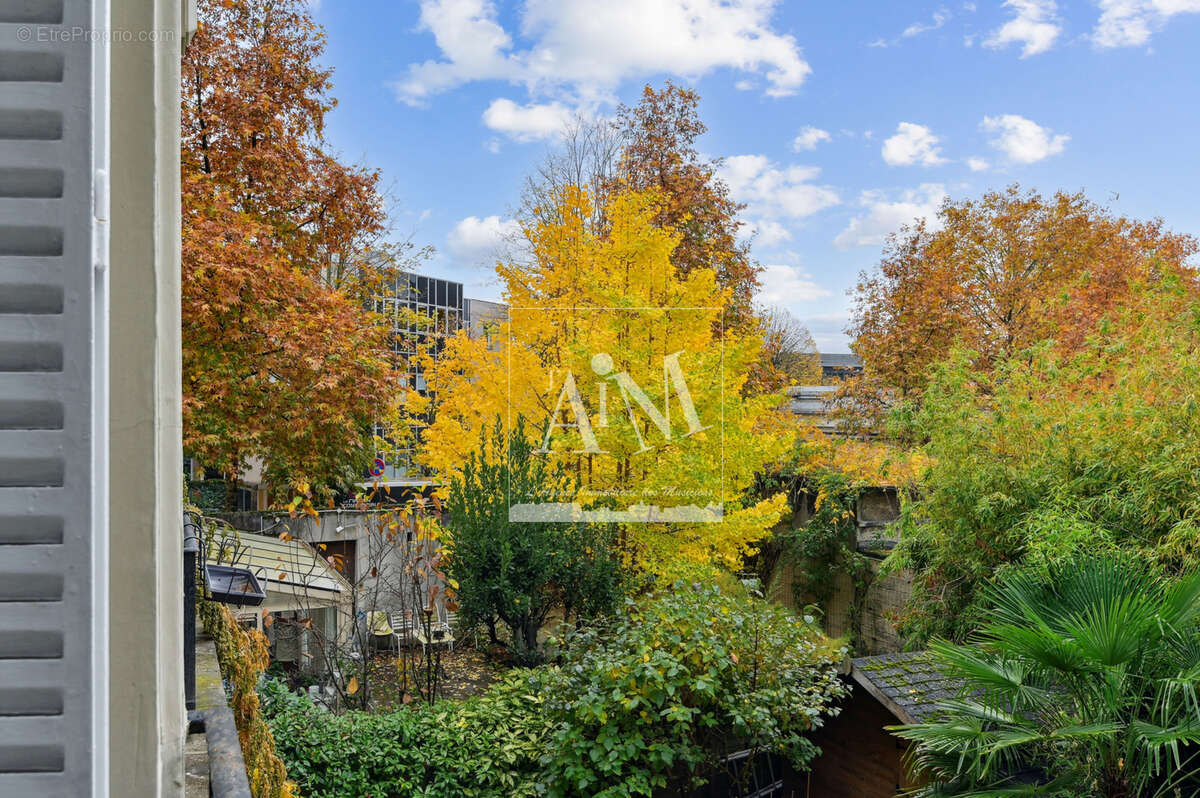 Appartement à NANTERRE