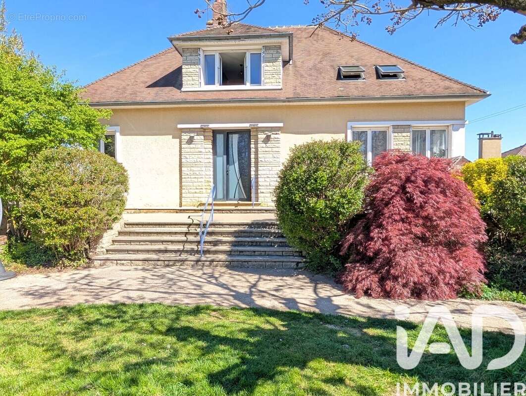 Photo 2 - Maison à AUXERRE