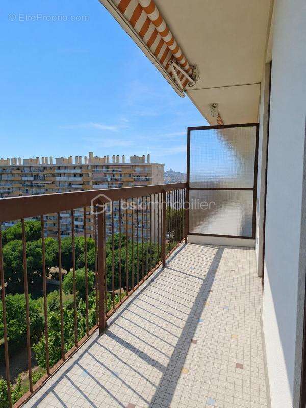 Rare VUE Féérique sur la Mer et la Ville,  appartement T4 en excellent état - photo 4