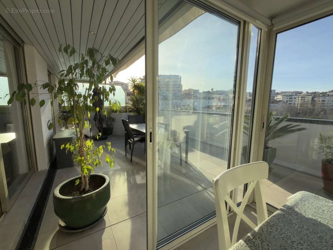 Appartement à CANNES