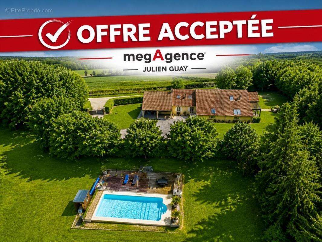 Maison à MONTFORT-LE-GESNOIS