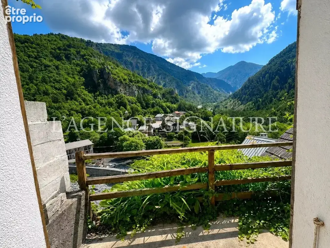 Photo Appartement à Peone au prix de 60 000€