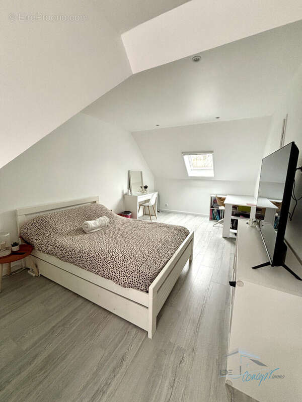 Maison à JANVILLE-SUR-JUINE