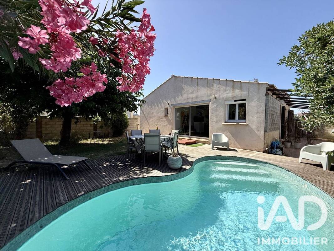 Photo 1 - Maison à LE MUY