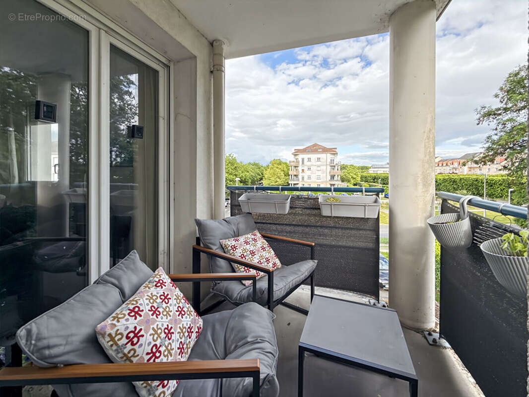 Appartement à MOISSY-CRAMAYEL