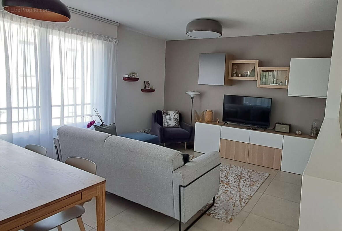 Appartement à SAINT-PRIEST