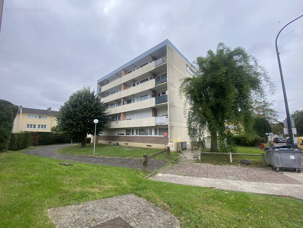 Appartement à VILLIERS-LE-BEL