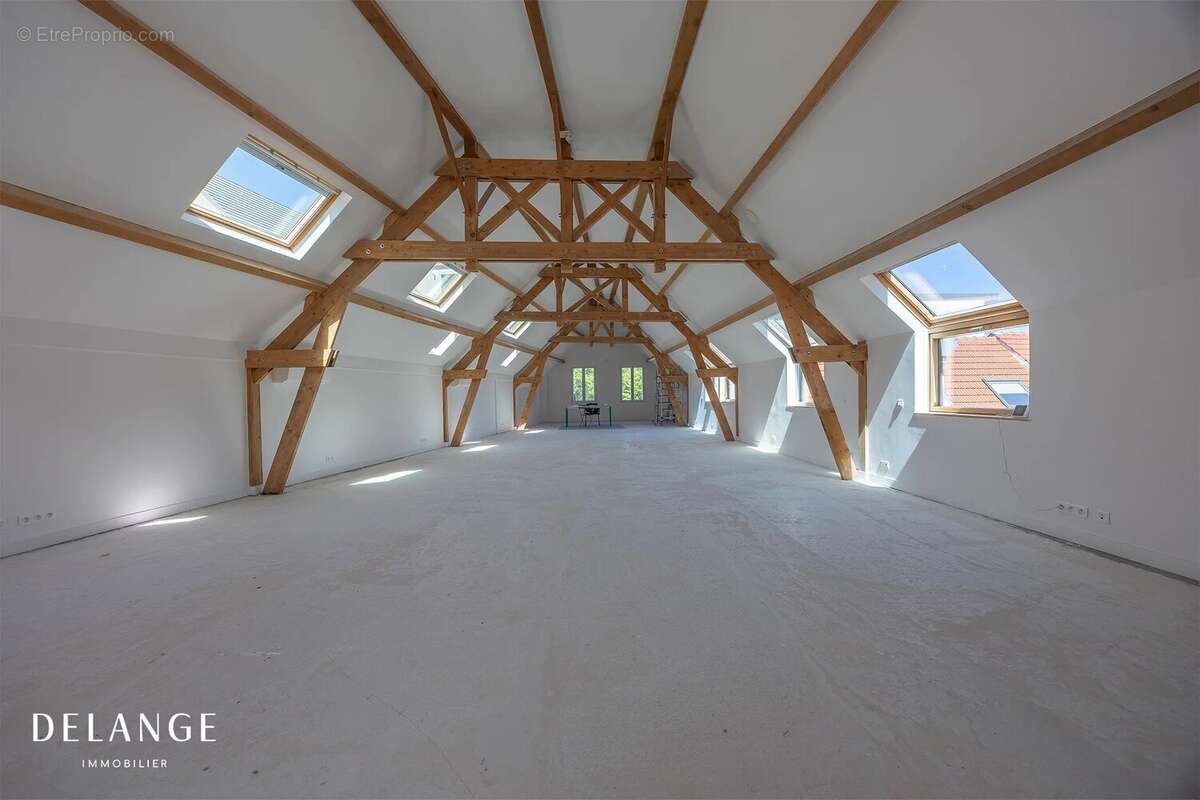 Loft 177 m² DPE A · Usage mixte - photo 9