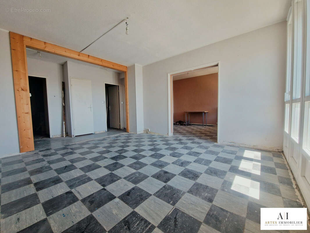 Appartement 76 m² à Montelimar  - photo 5