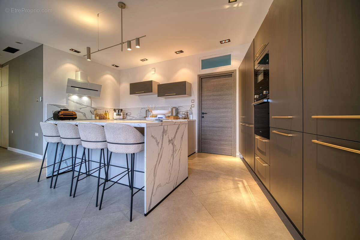 Maison à SAINT-SYMPHORIEN-SOUS-CHOMERAC