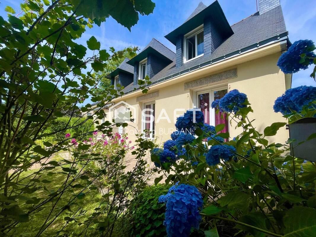 Photo 1 - Maison à QUESTEMBERT
