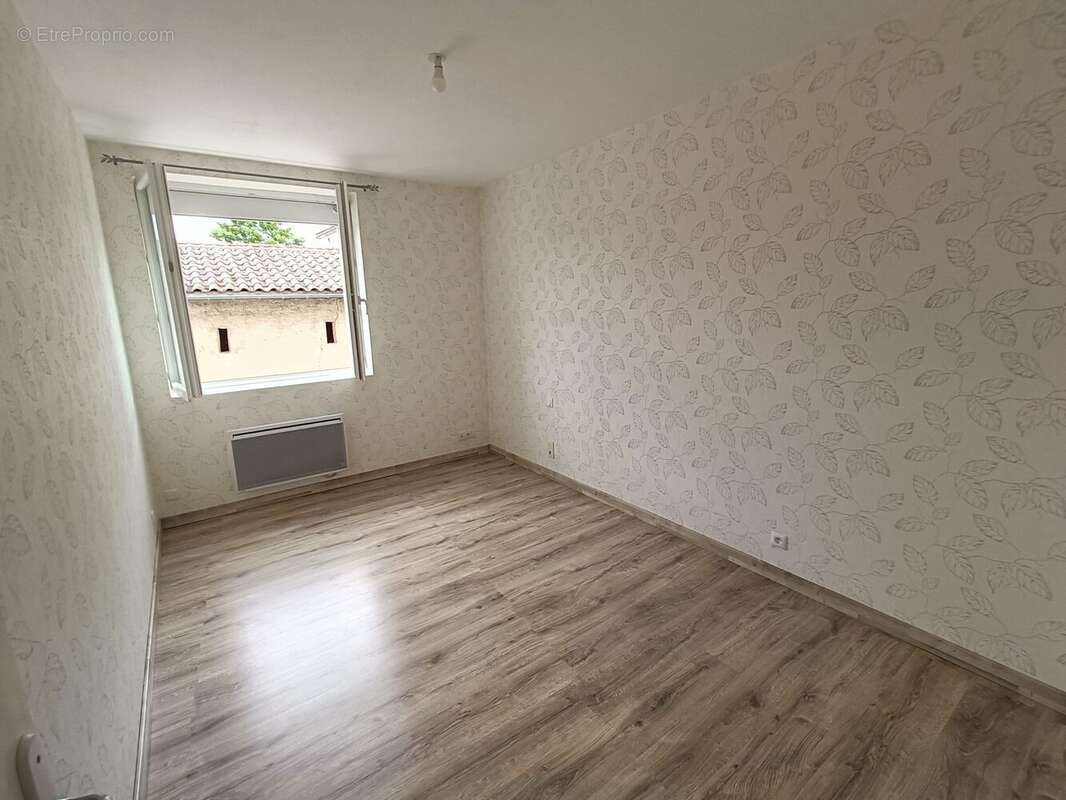 Appartement à BERNOS-BEAULAC