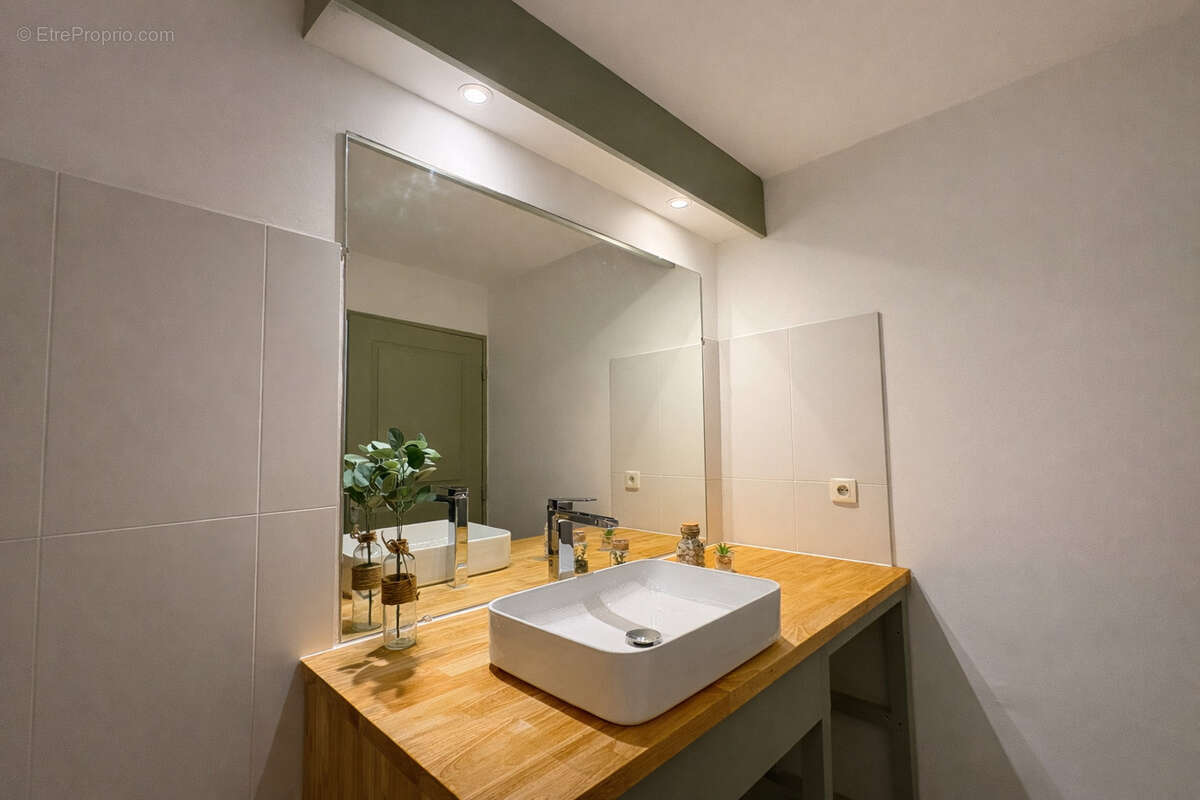Appartement à SAINT-DENIS