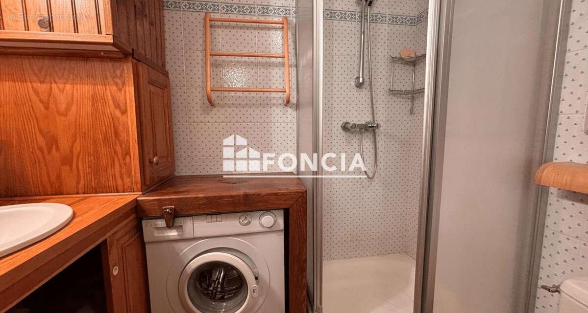 Appartement à LA SALLE-LES-ALPES