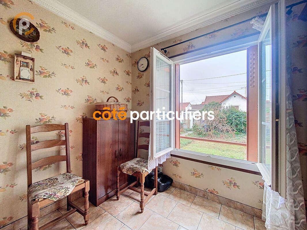 Maison à VILLENEUVE-LE-ROI