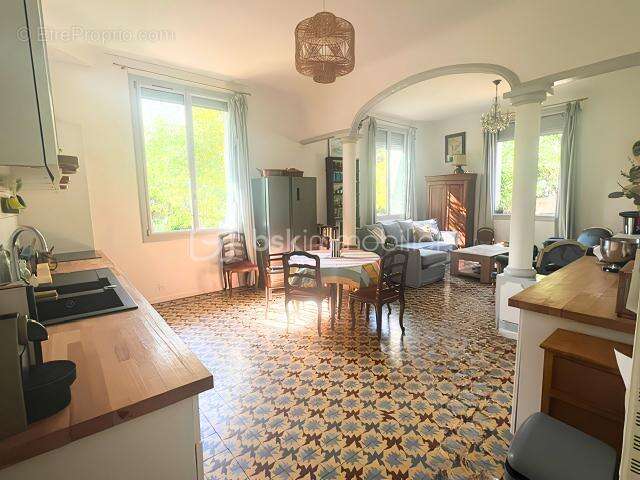 Mourillon – Quartier La Mitre -  Appartement T5 de 98m² - photo 3
