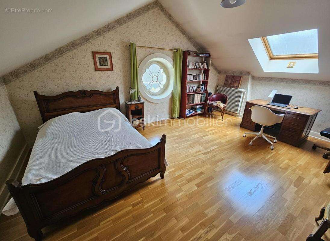 Maison à SAINT-PAUL-EN-CORNILLON