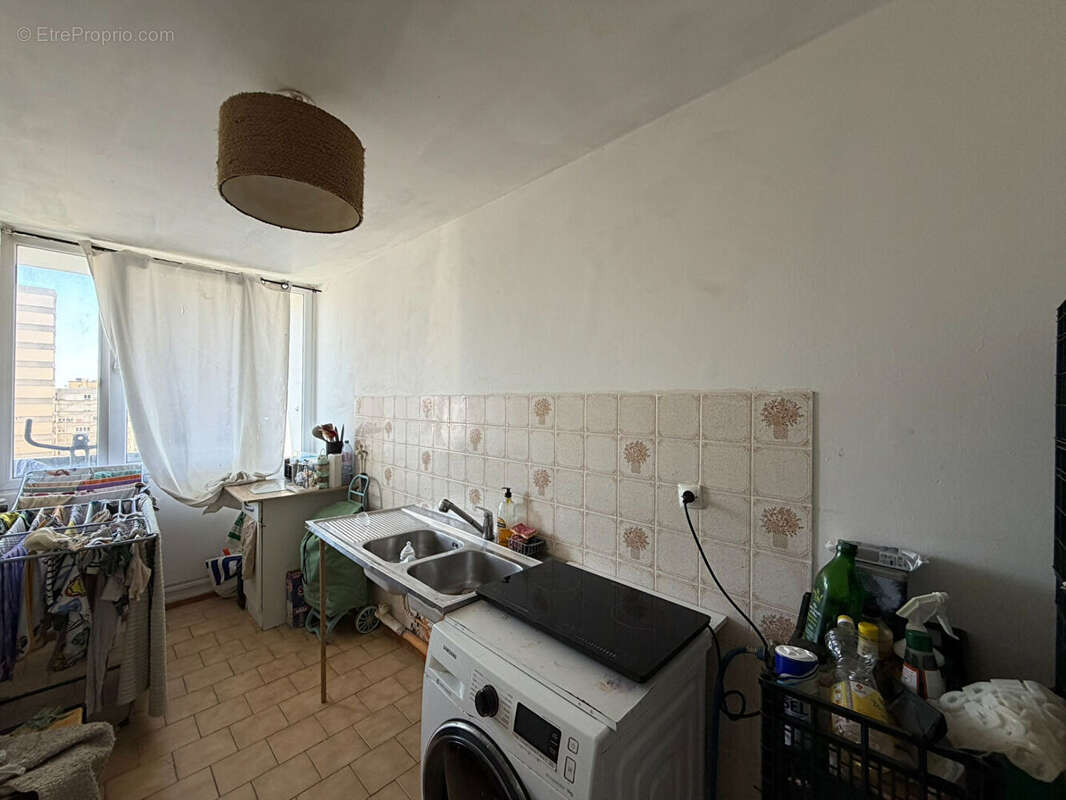 Appartement à AUBERVILLIERS
