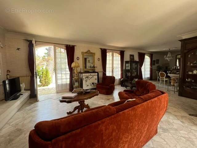 Maison à SAINT-GEORGES-DE-DIDONNE